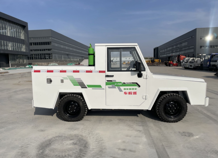 2人礦用防爆鋰離子蓄電池?zé)o軌膠輪車(chē)